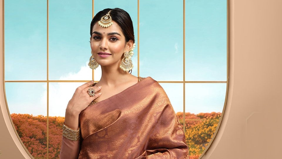 The Art of Mix and Match: Creating Unique Saree Styles