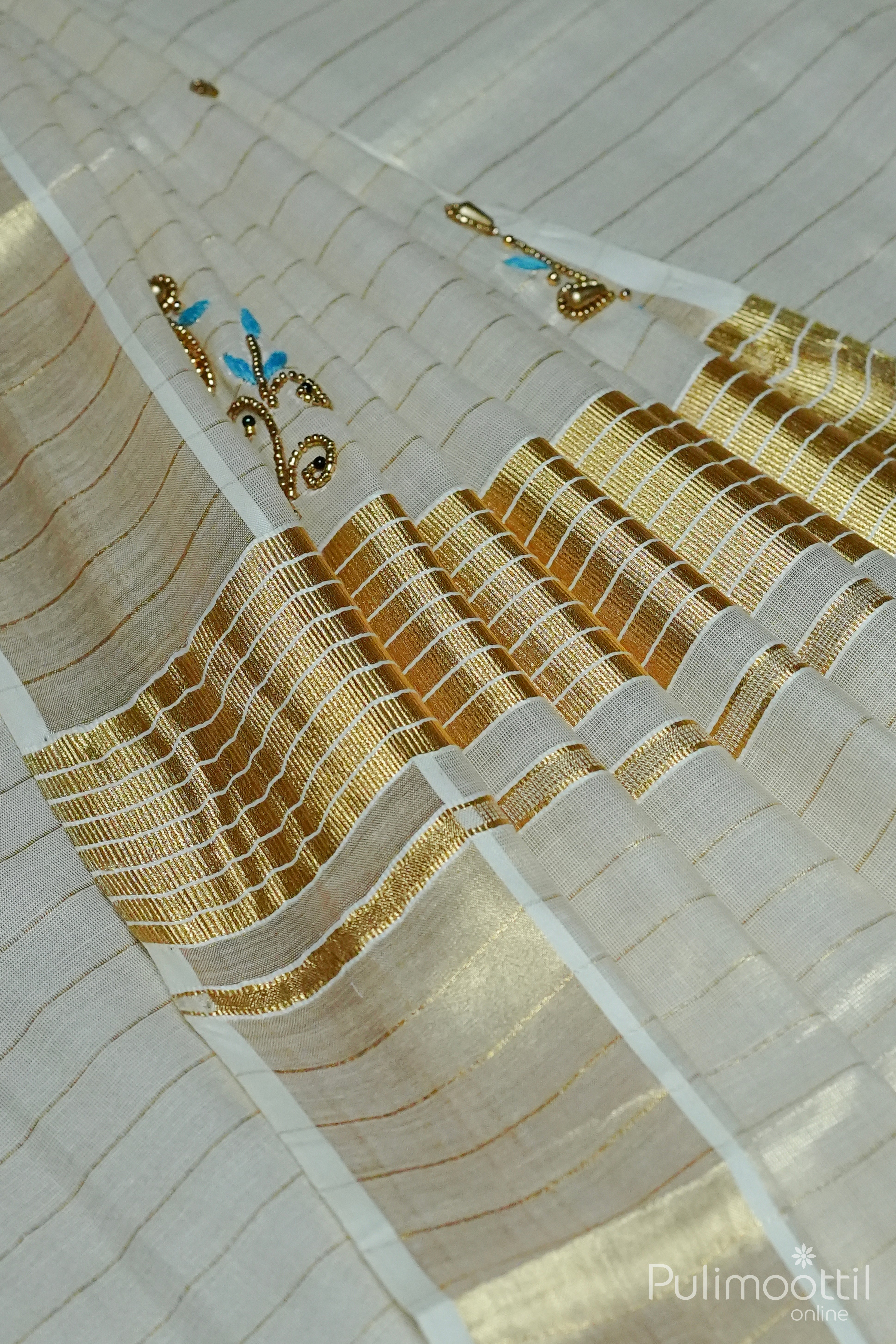 Kerala Golden Tissue Set Saree.