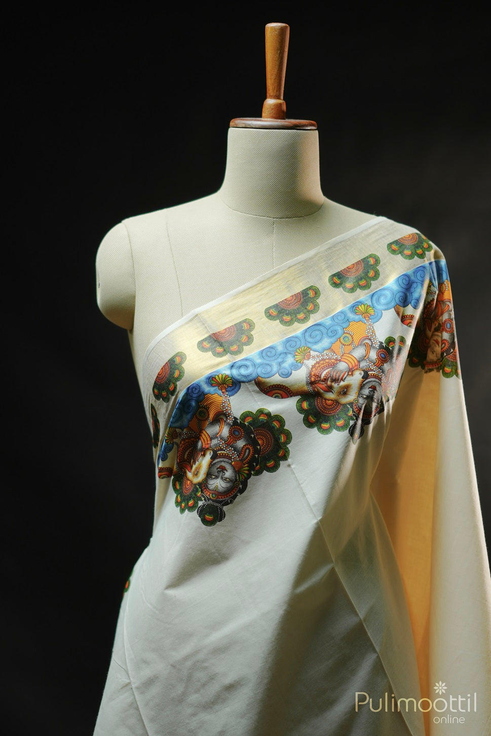 Cream Colour Kerala Traditional Set Saree.