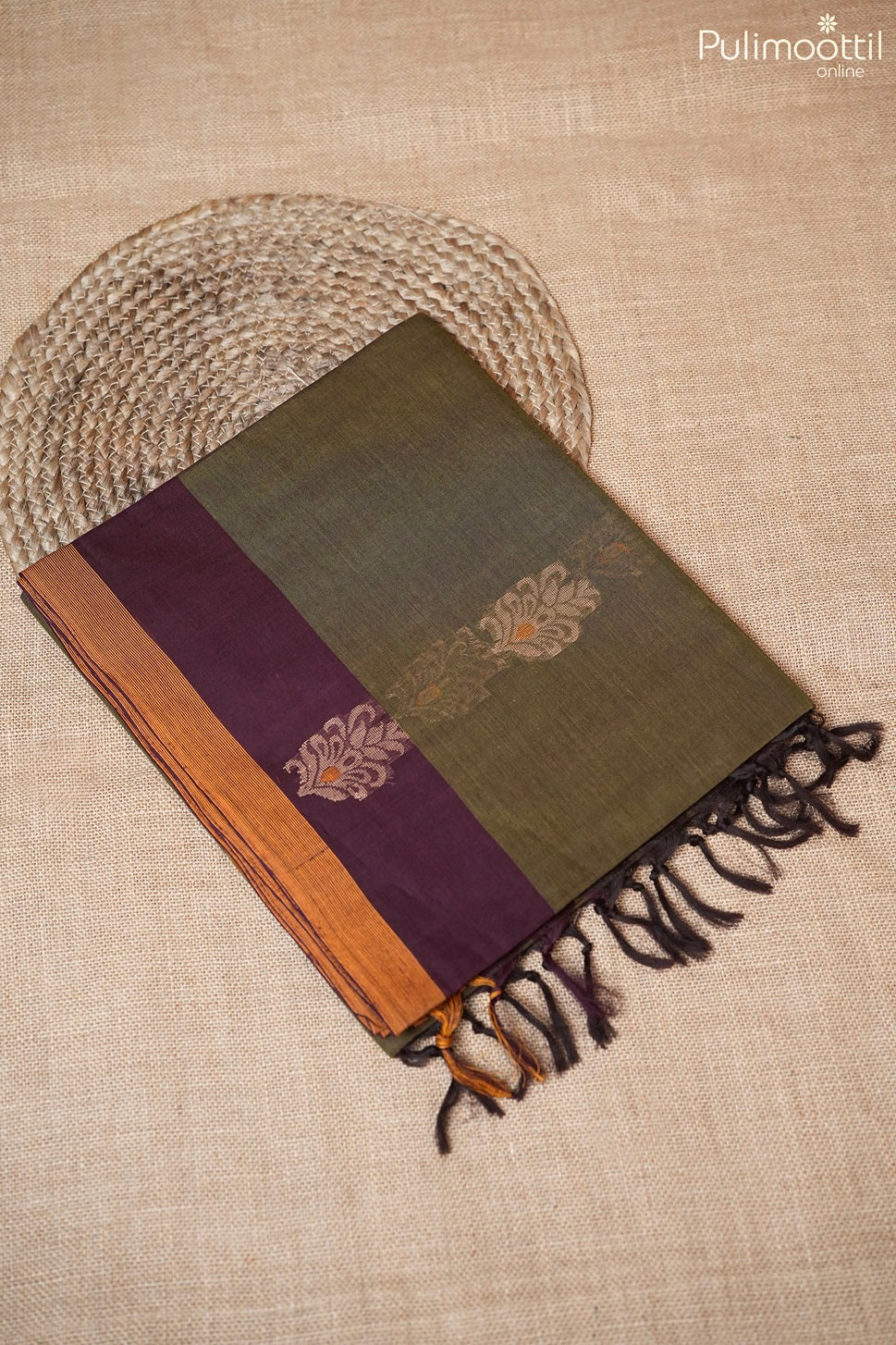 Olive Green Colour Handloom Cotton Saree