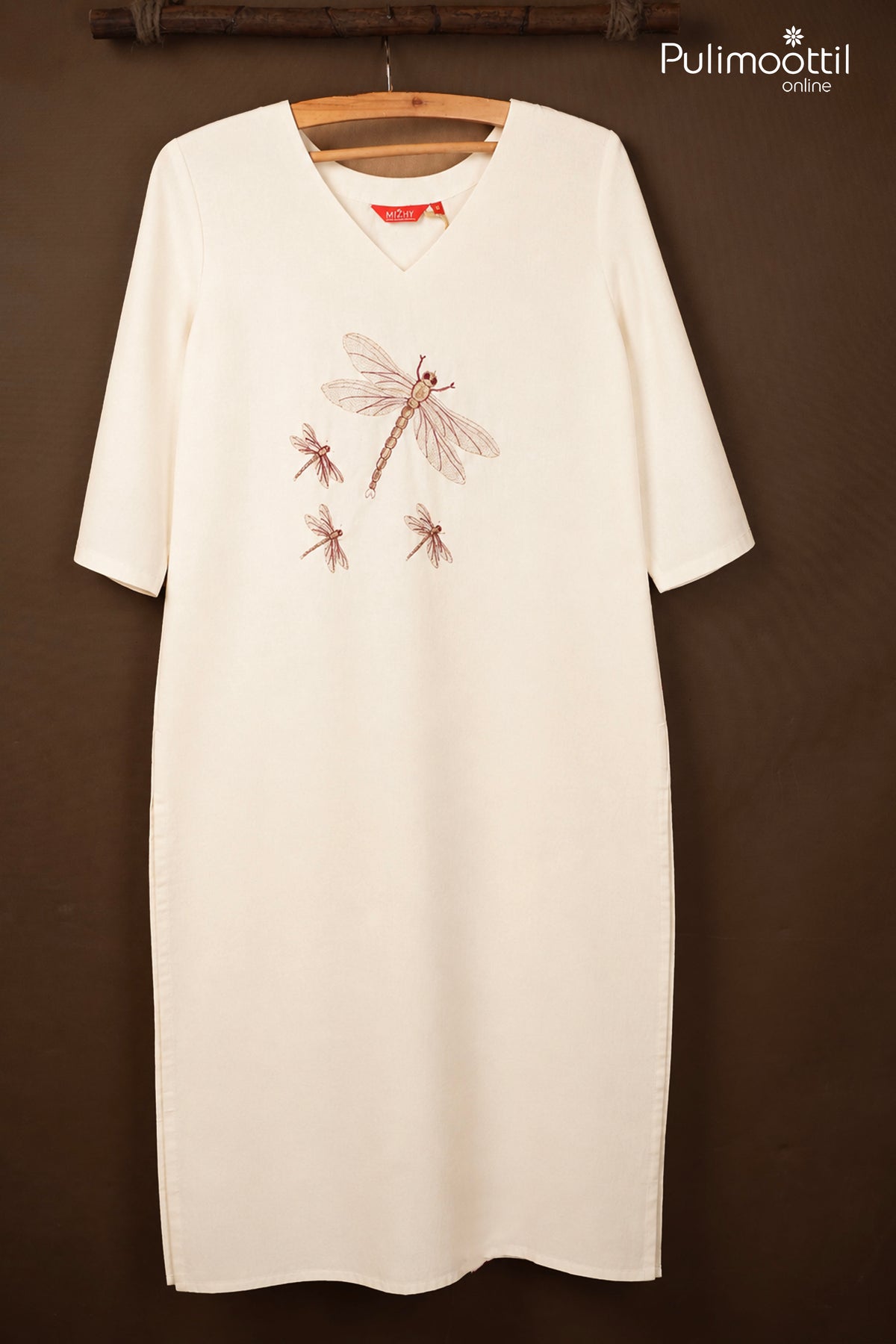 Off-white Kurti Featuring Intricate Dragonfly Motif Embroidery