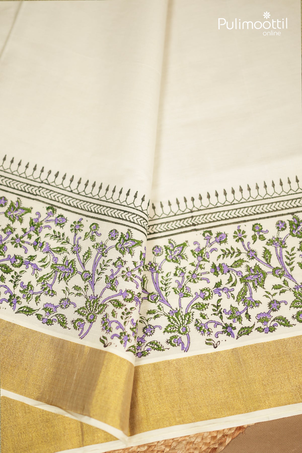 Kerala Traditional Golden Tissue Set Saree