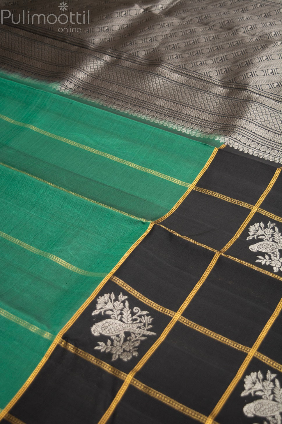 Green Colour Traditional Soft Silk Saree.