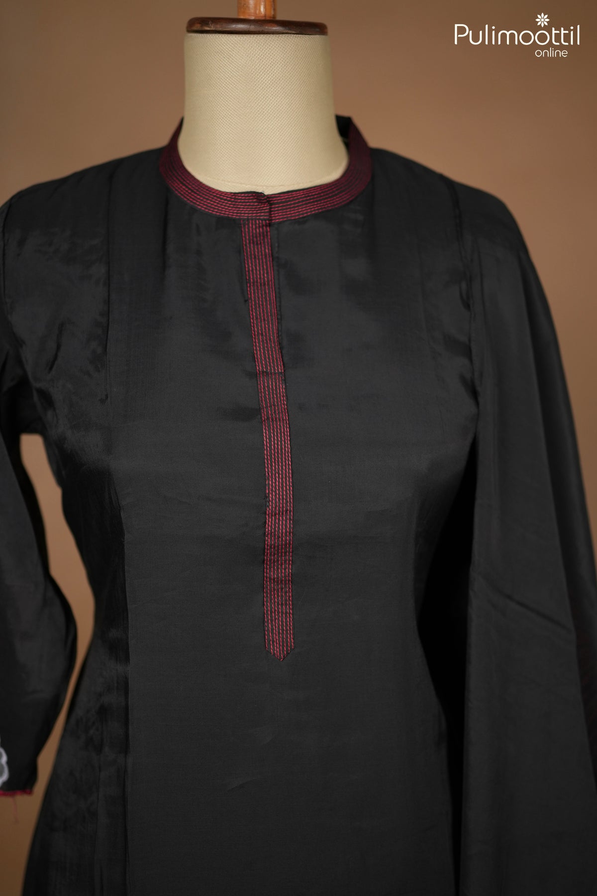 Black Colour Crepe Silk Salwar Set.