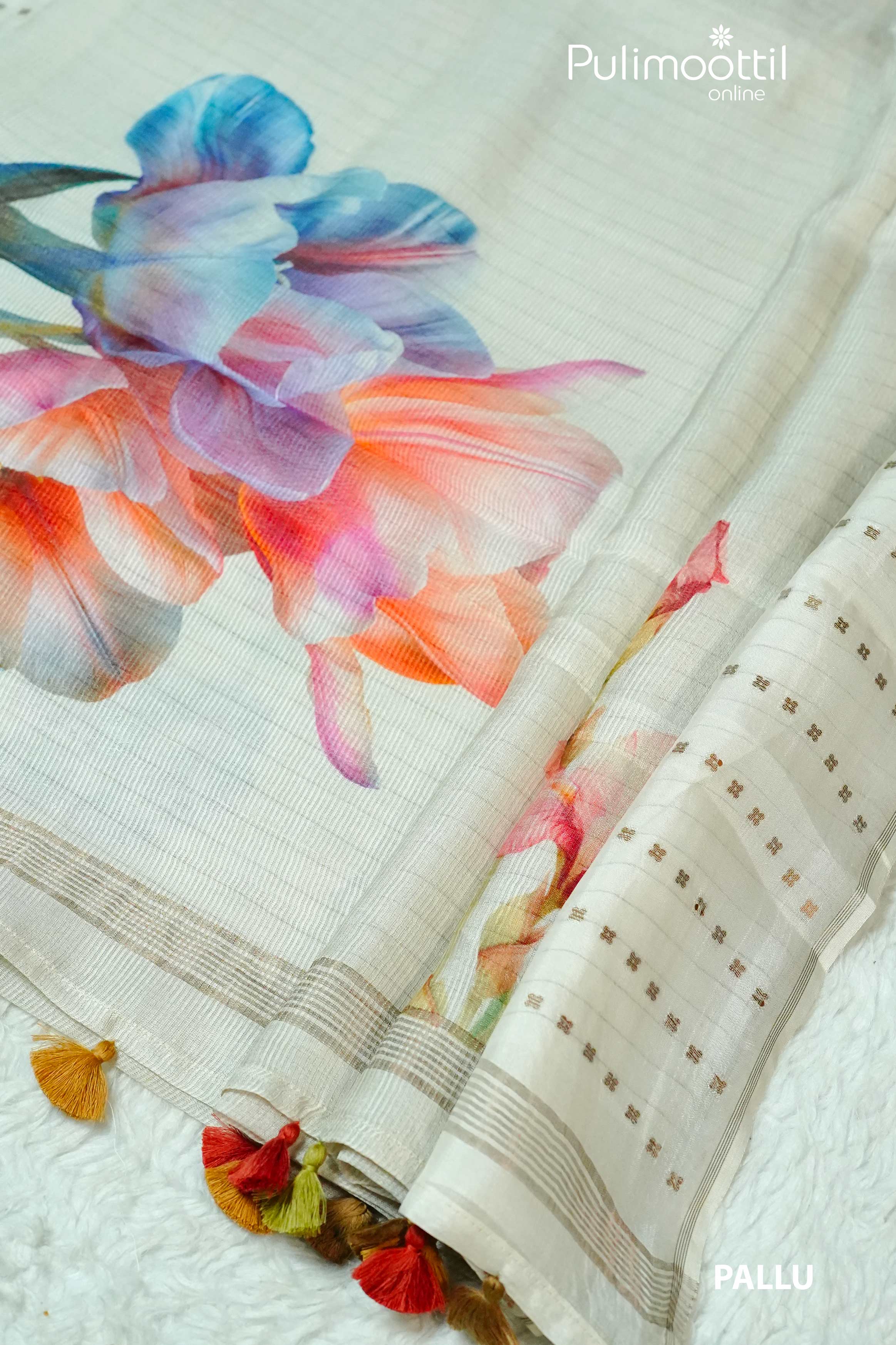 Cream Colour Silky Cotta Silk Saree.