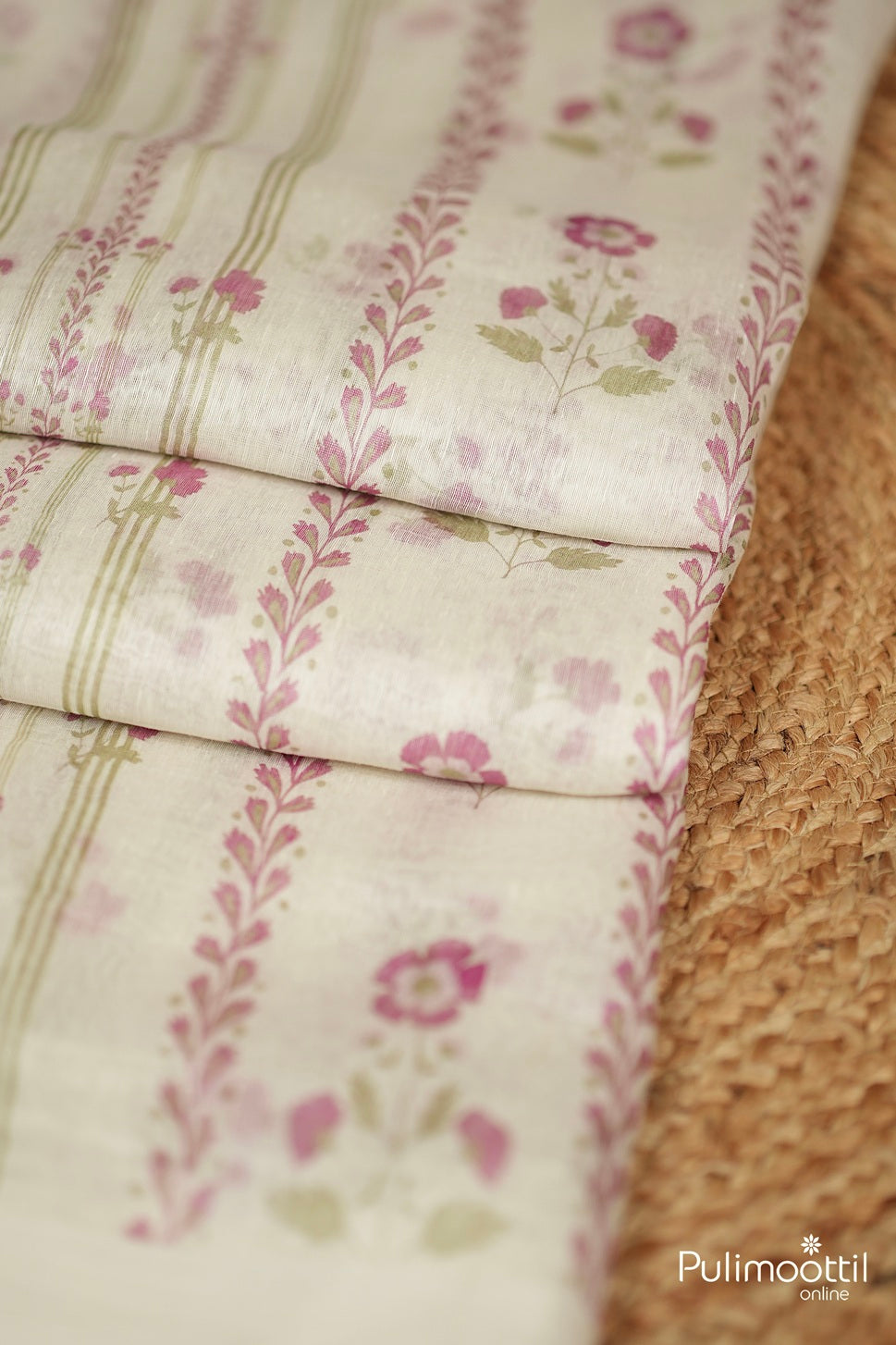 Off White Colour Lenin Silk Saree
