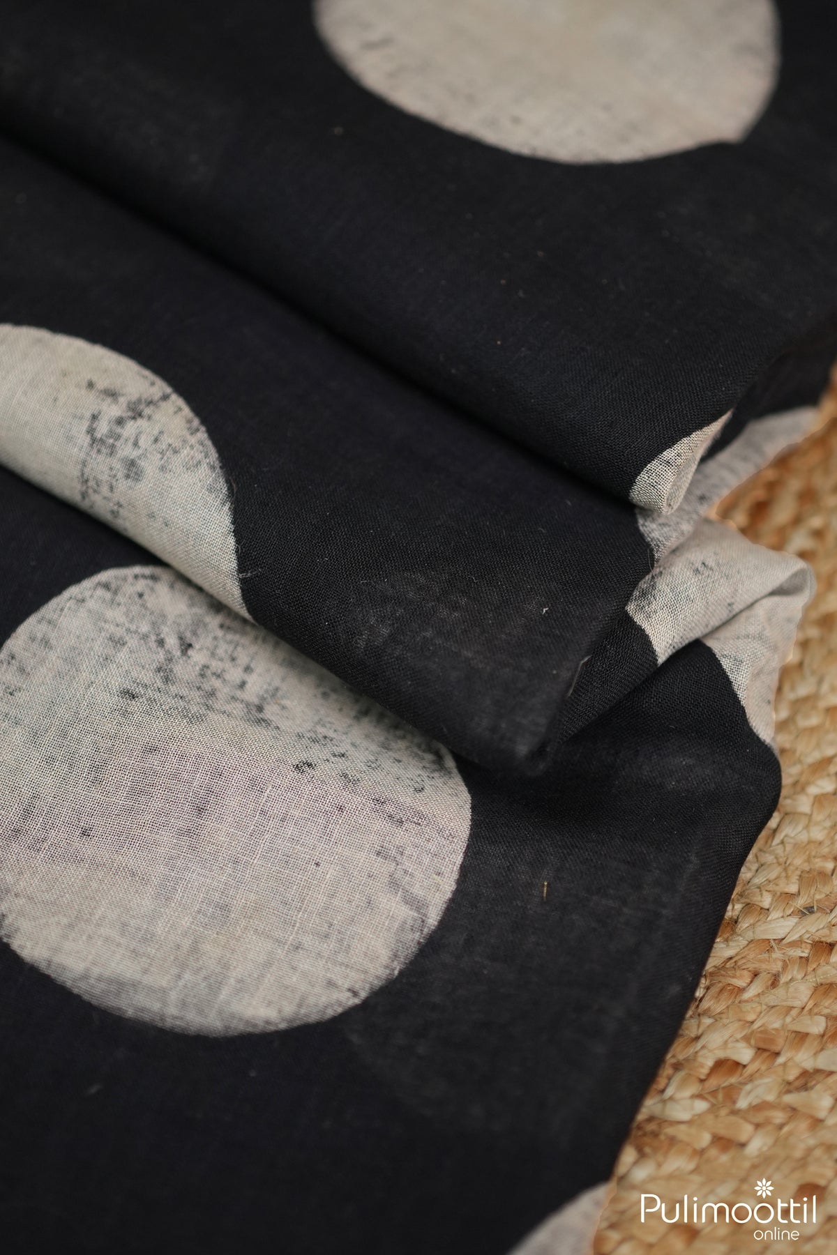 Black Colour Linen Saree
