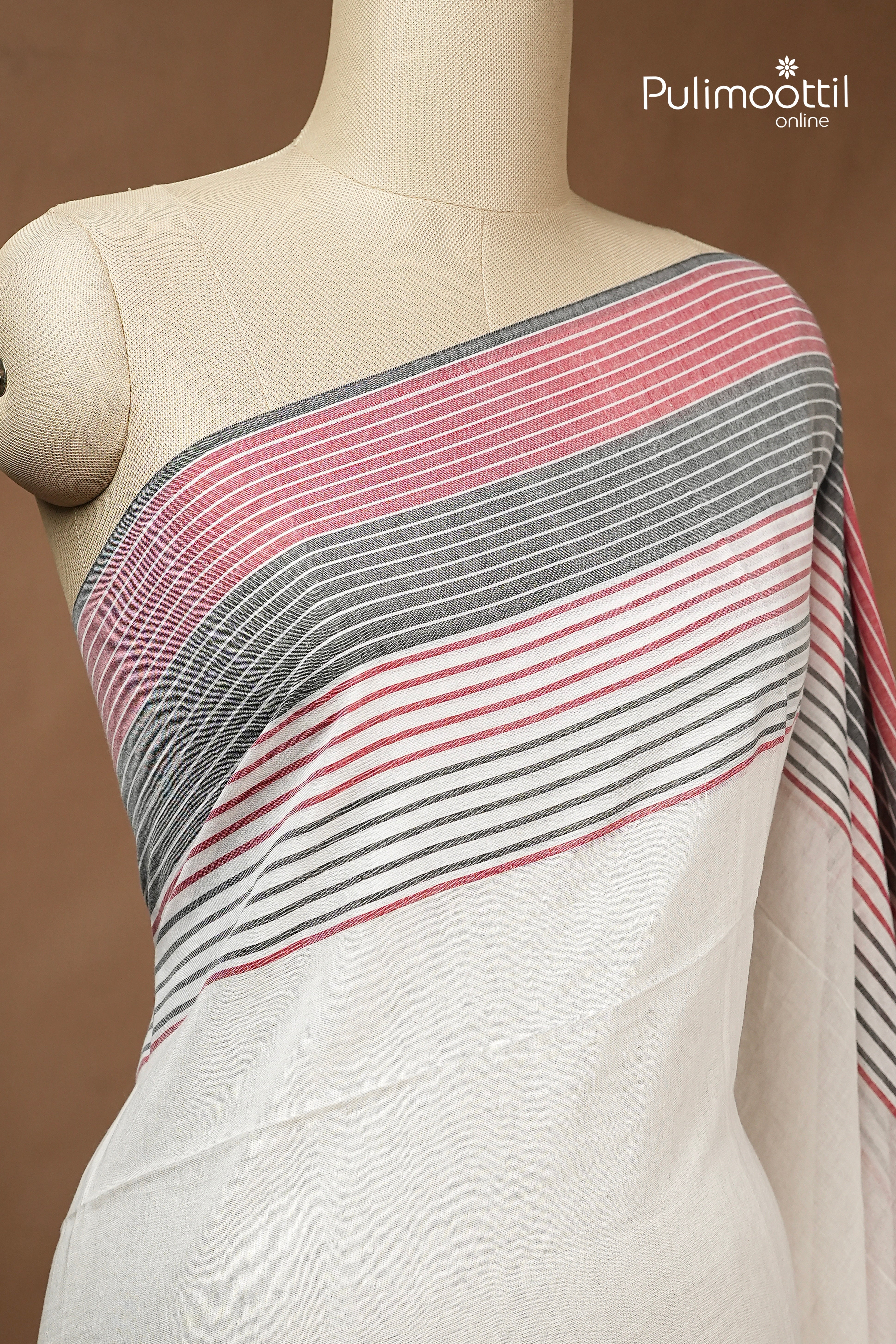 Offwhite Colour Mul Cotton Saree