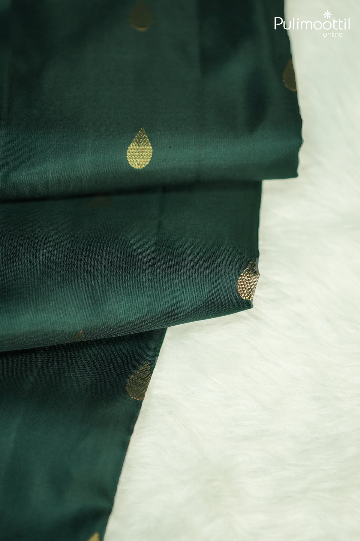 Dark Bottle Green Colour Kanchipuram Soft Silk Saree.