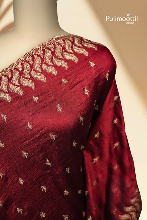 Reddish Maroon Vijithra Silk Golden Zari Butta Work On Body.