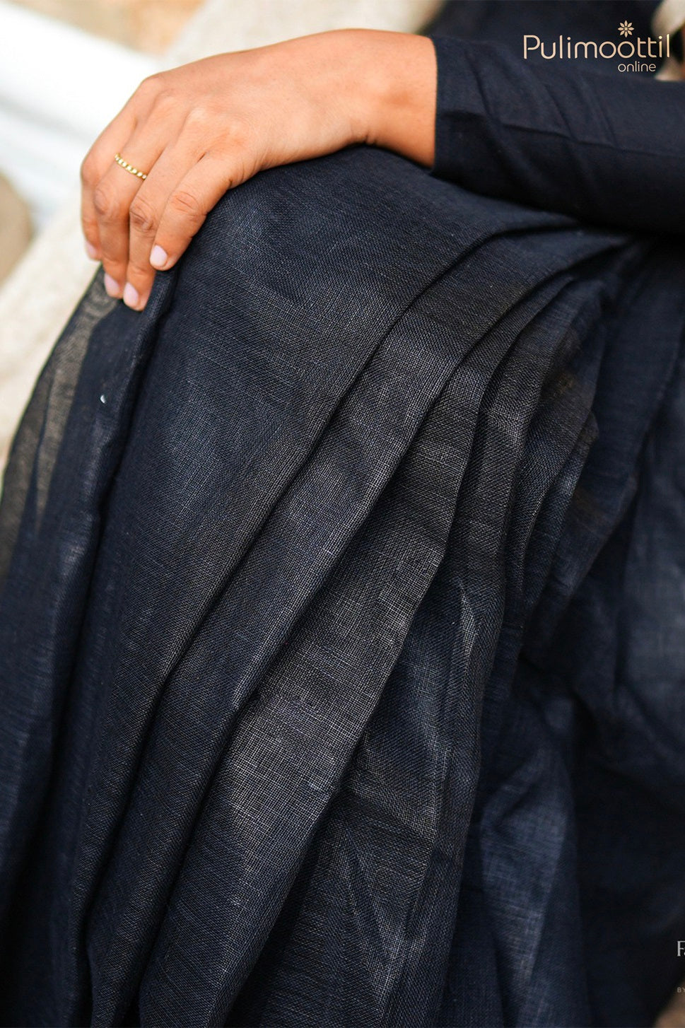 Black Colour Linen Saree