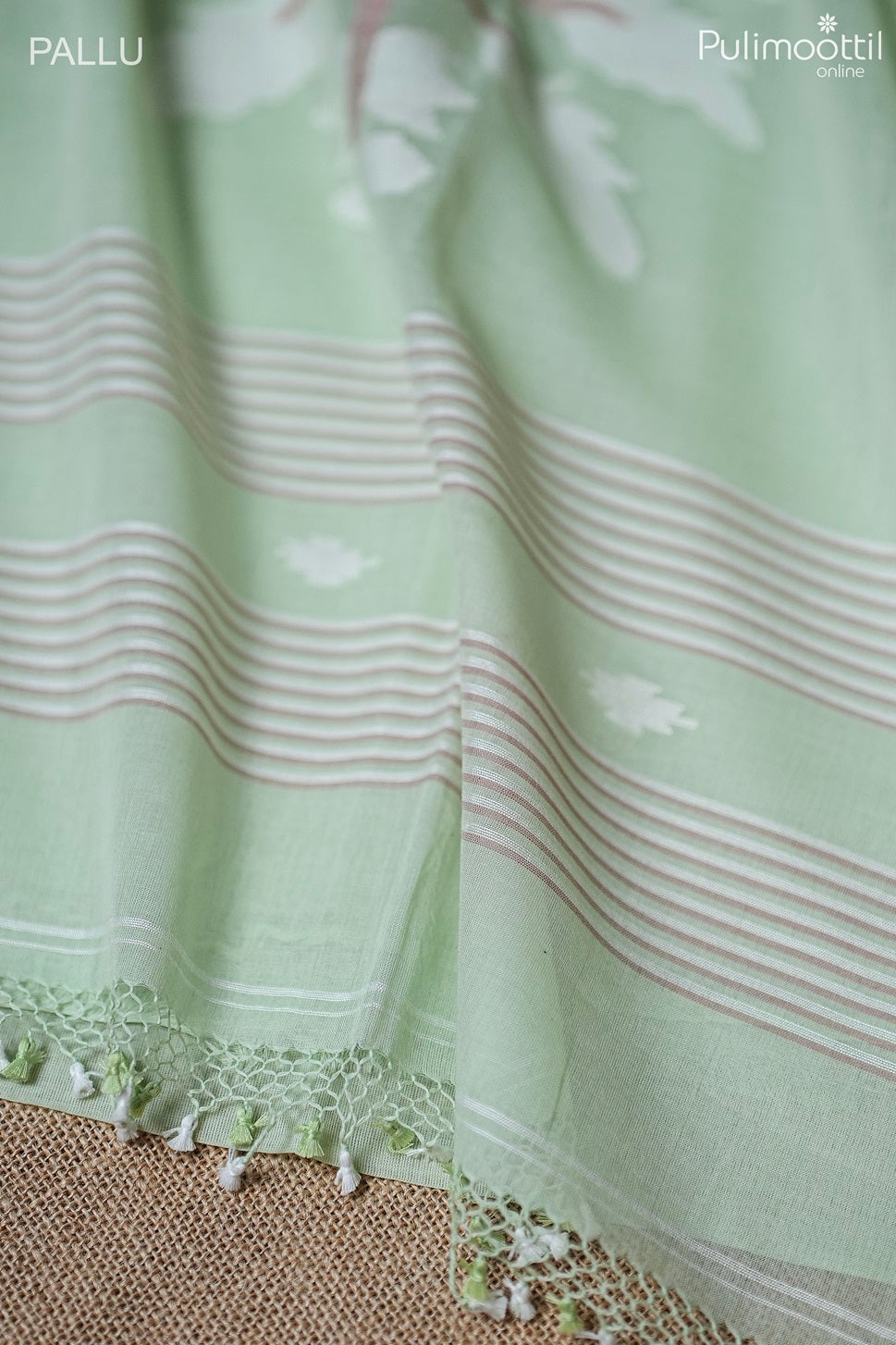 Pistah Green Colour Soft Cotton Saree