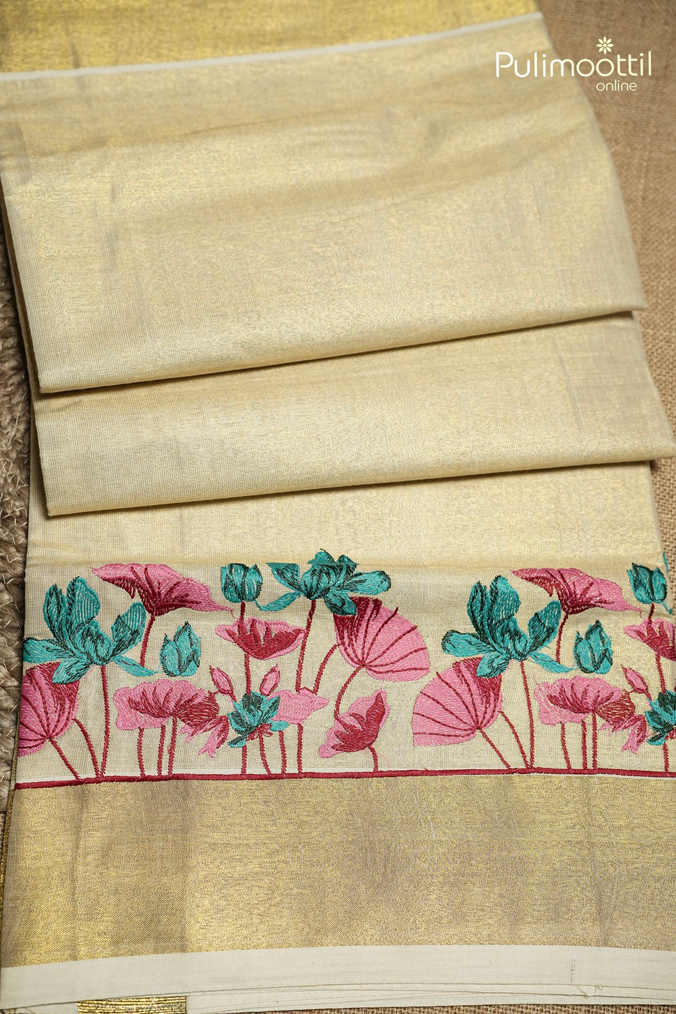 Kerala Traditional Golden Tissue Set Saree