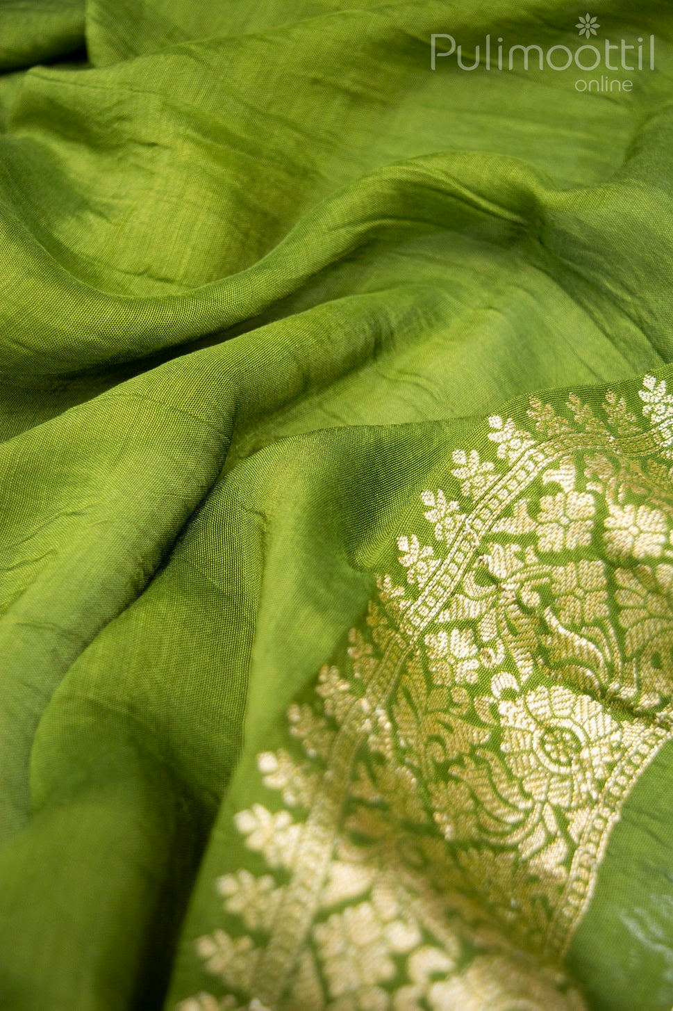 Multicolour Colour Banarasi Bandhini Saree.
