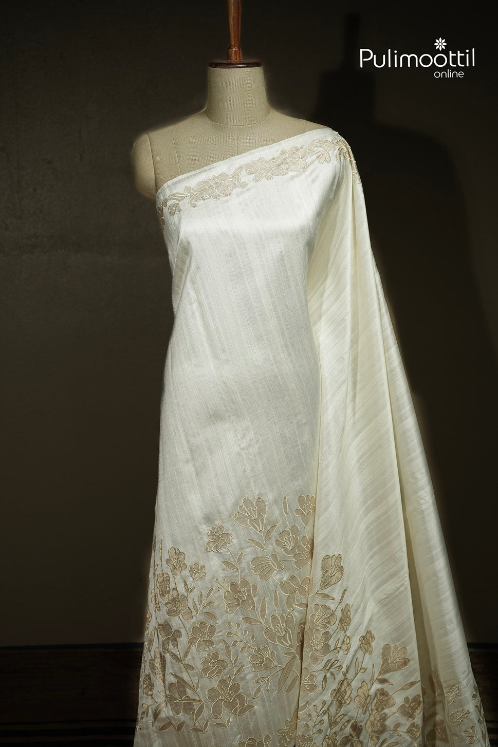 Offwhite Colour Semi Jute Applique Work Saree