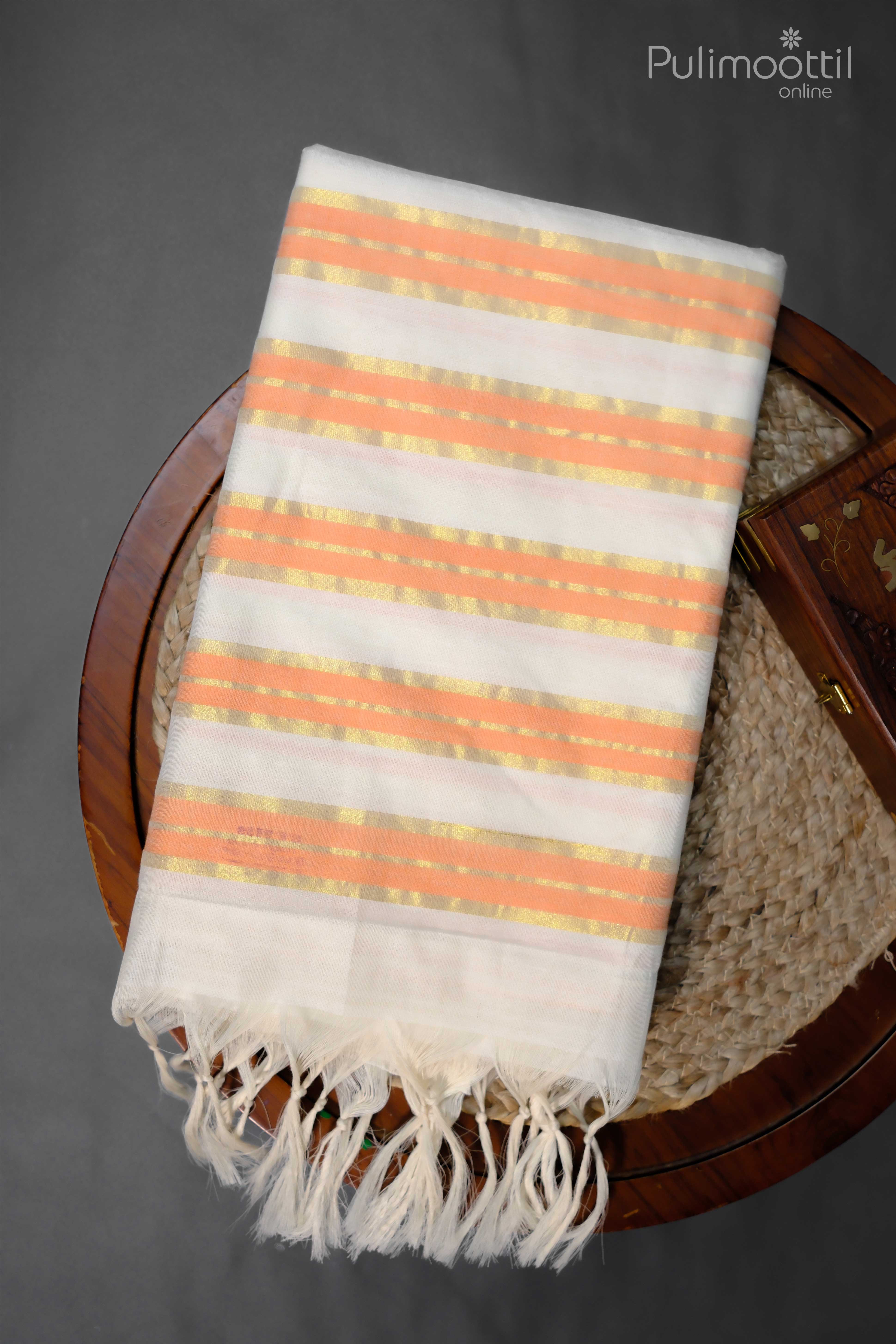 Cream Colour Pure Cotton Handloom Saree.