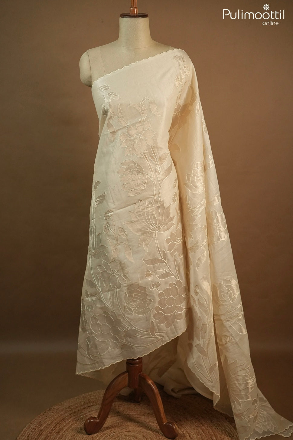 Ivory Colour Organza Fancy Saree