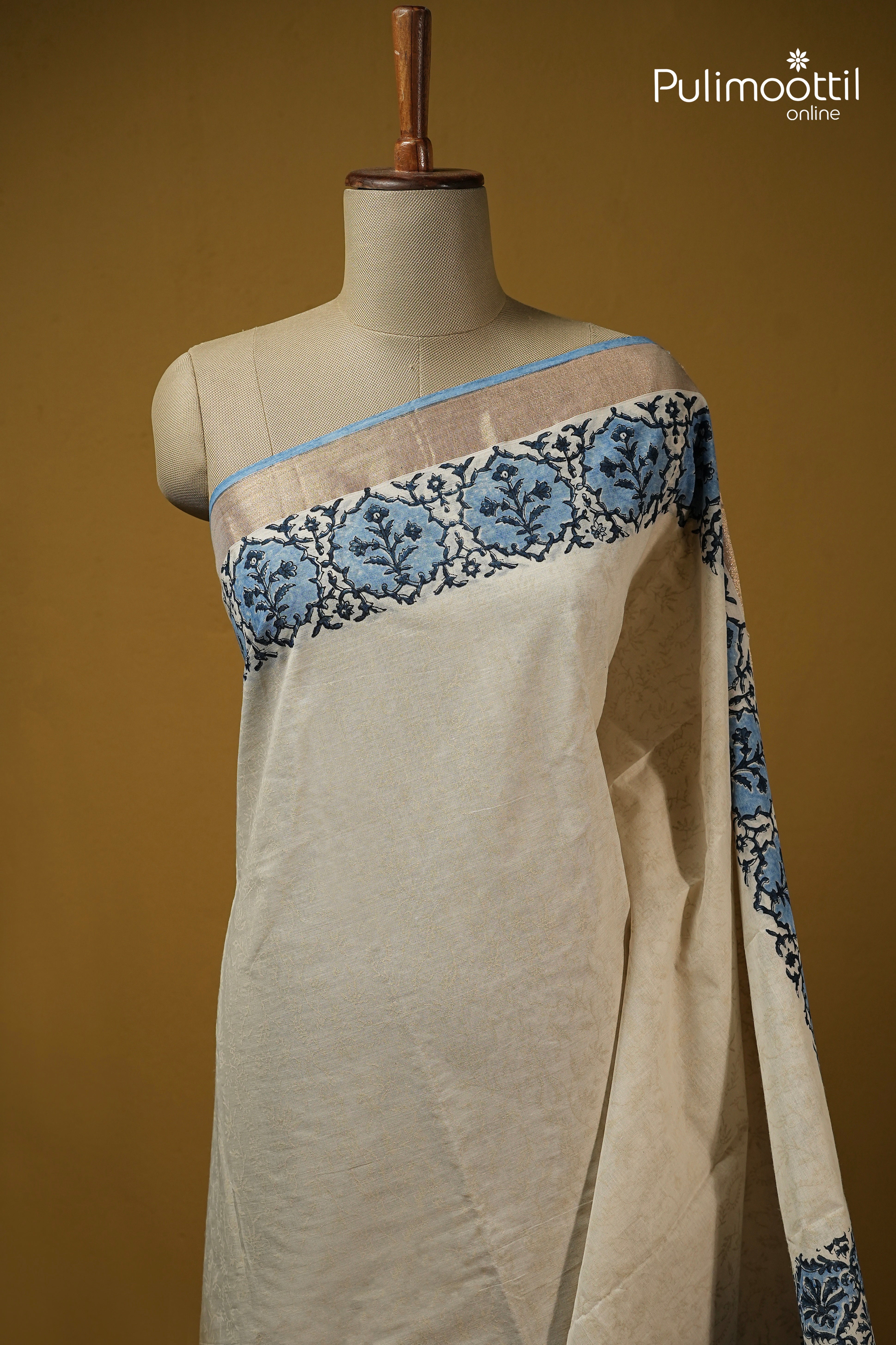 Offwhite Colour Kerala Traditional Cotton Set Saree