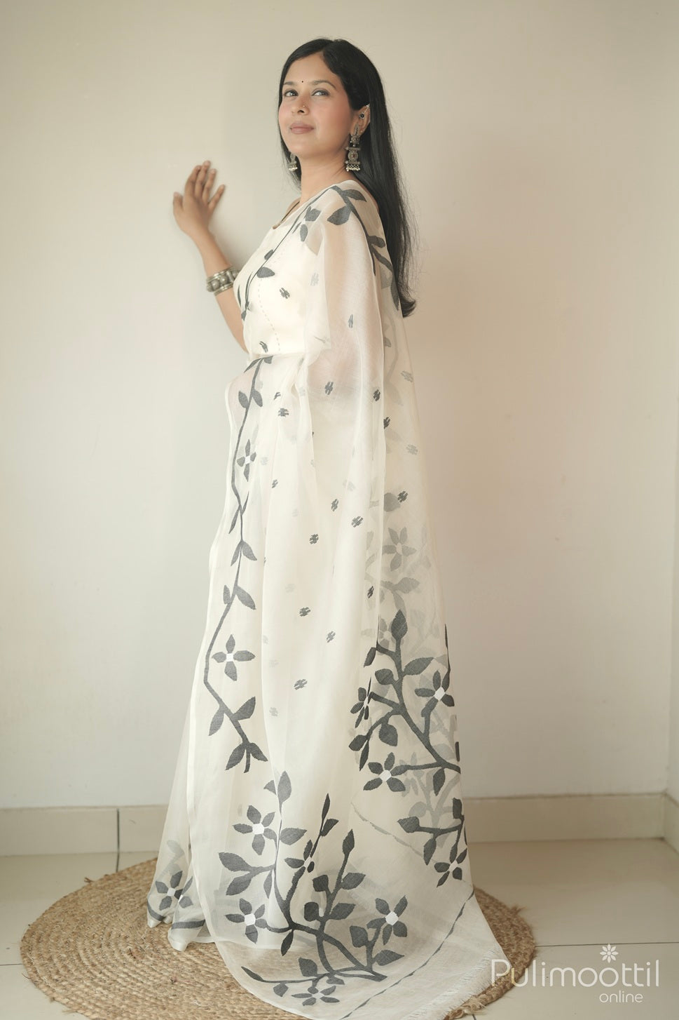 Organza Jamdhani Cream Colour Saree.