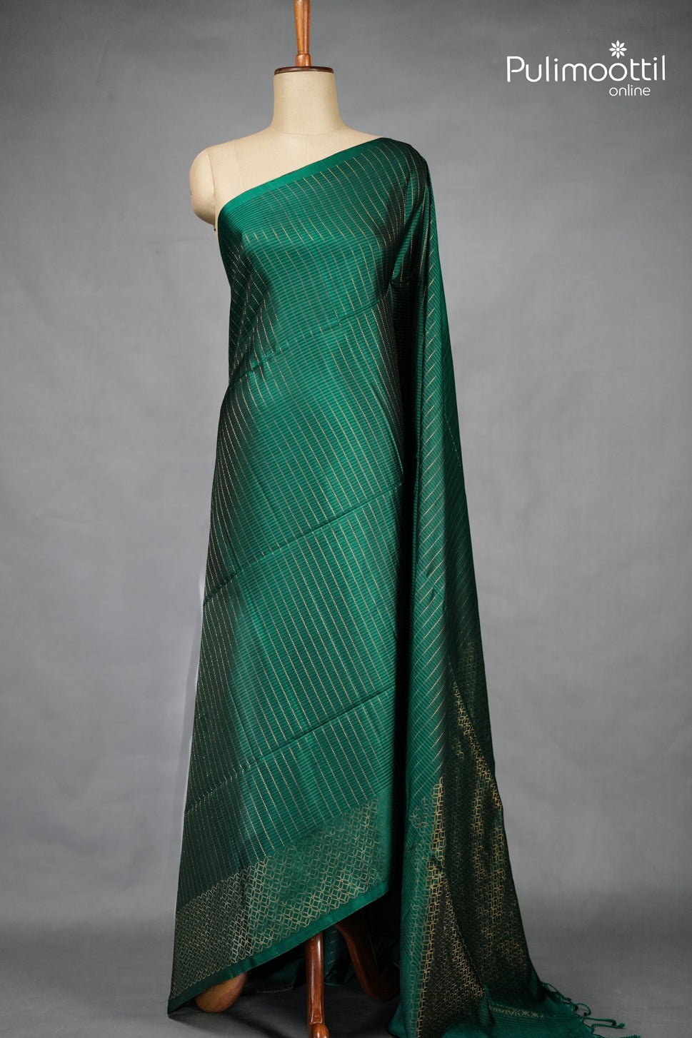 Peacock Green Colour Kanchipuram Soft Silk Saree