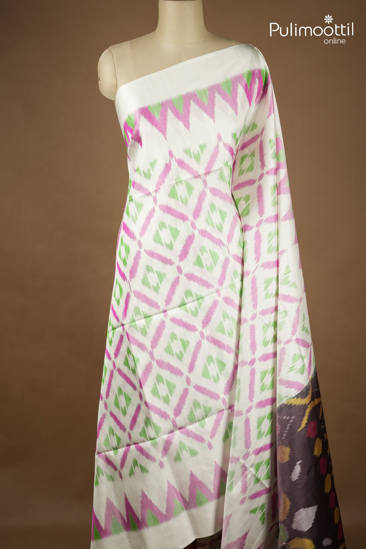 Offwhite Colour Kanchipuram Soft Silk Saree