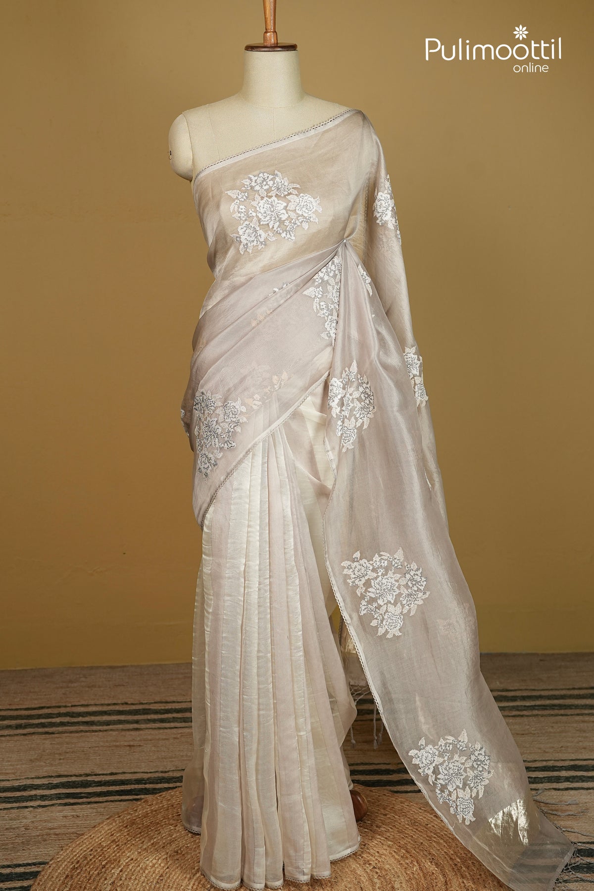 Gray Colour Oraganza Fusion Saree