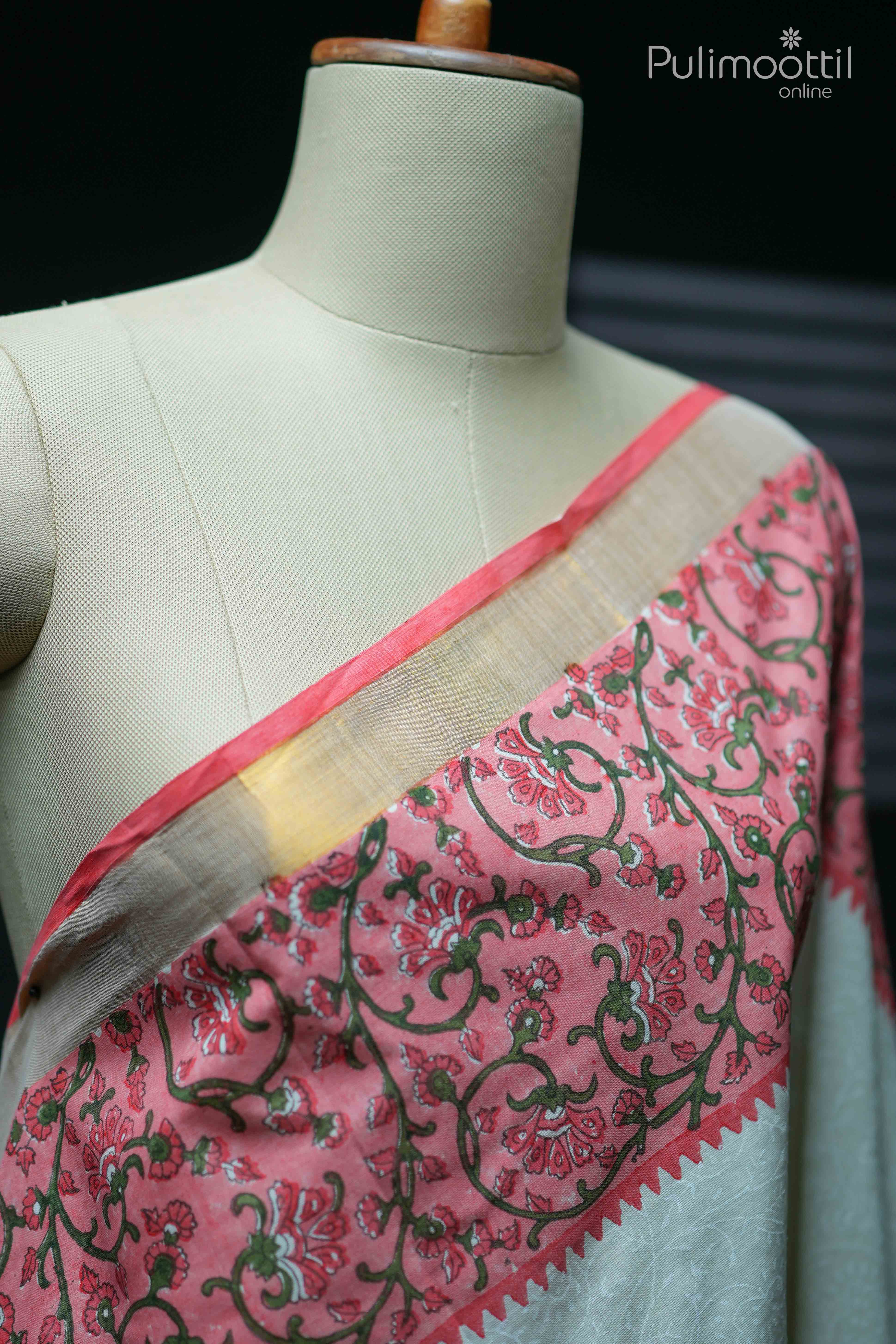 Kerala Traditional Cream Colour Set Saree