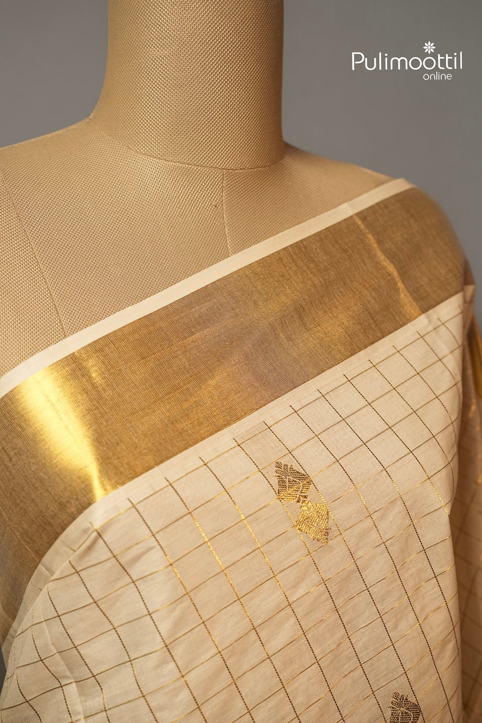 Offwhite Colour Kerala Traditional Check Set Saree