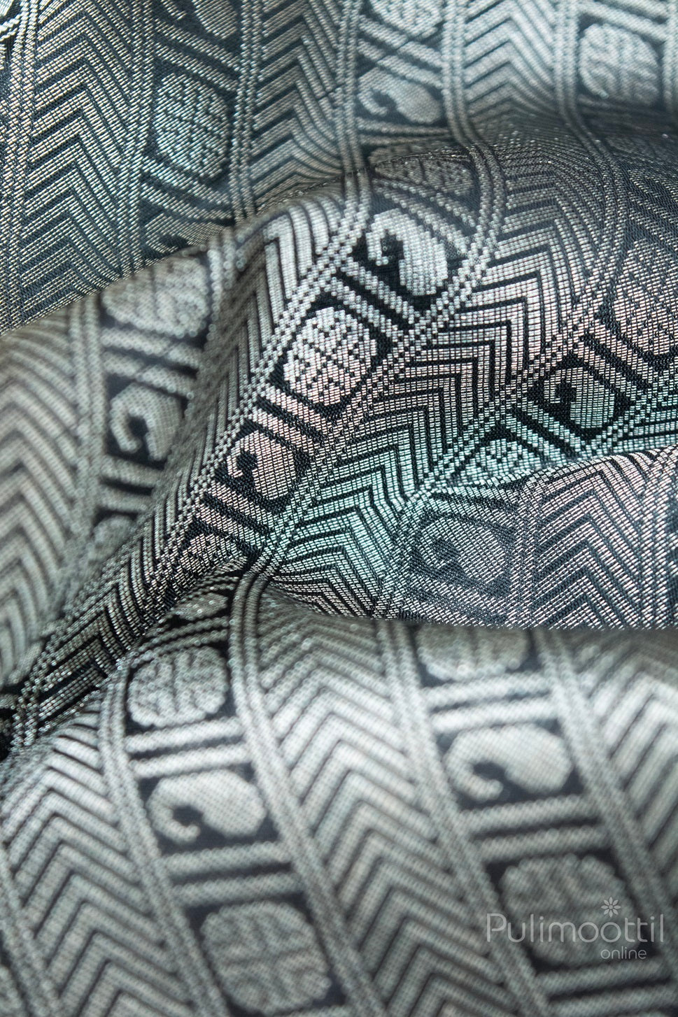 Green Colour Traditional Soft Silk Saree.