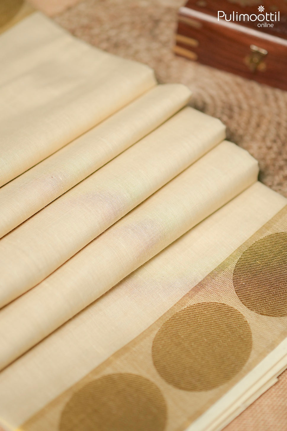 Kerala golden tissue set saree