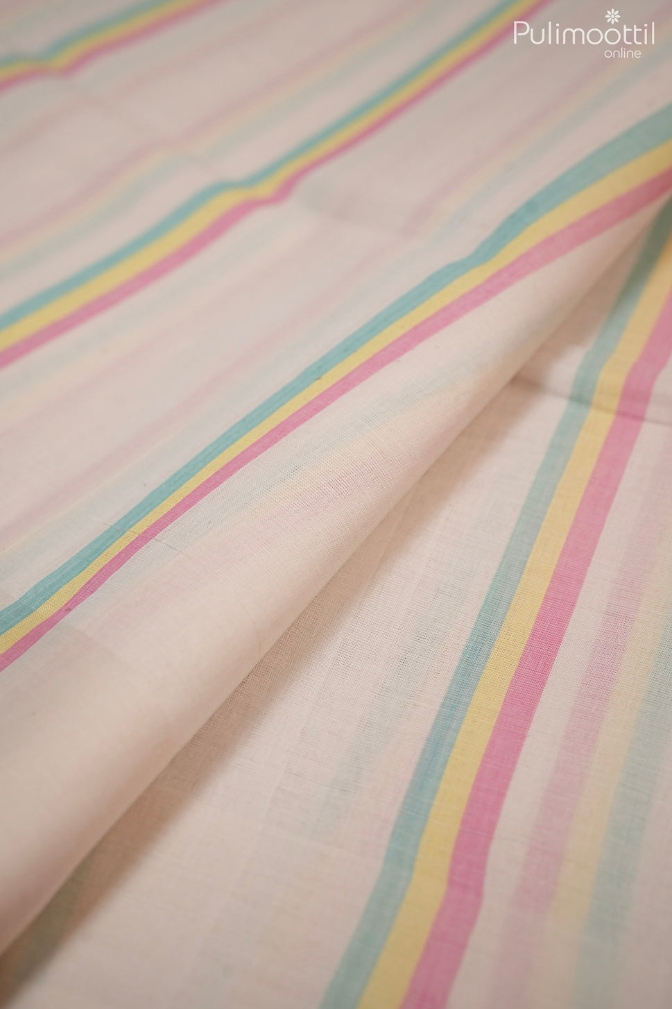 Off white color handloom cotton saree