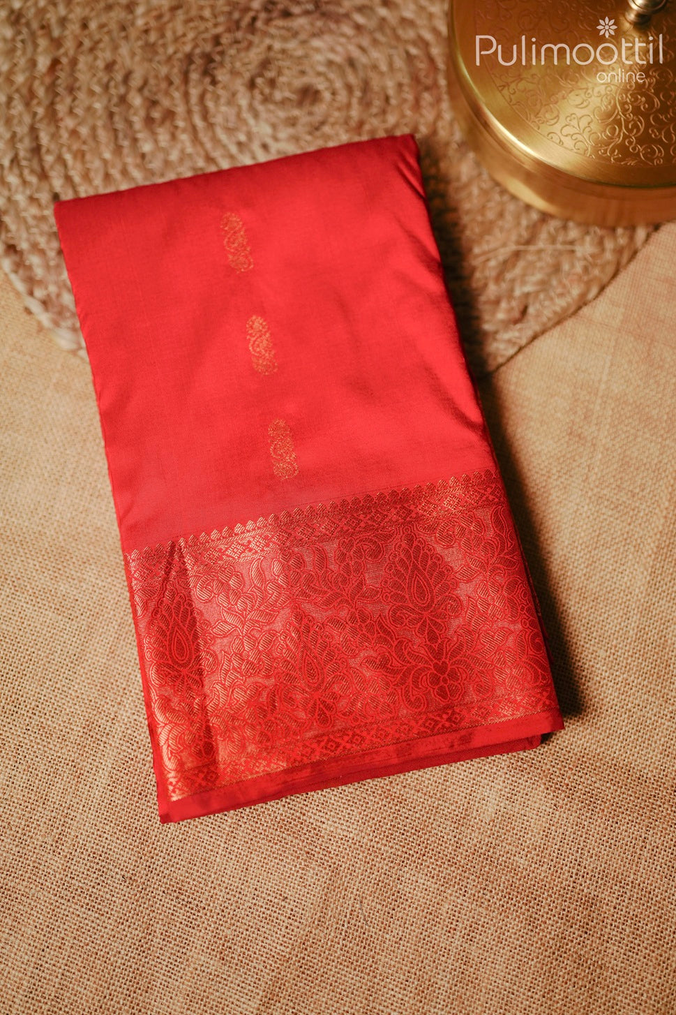 Chilli red Kanchipuram silk saree
