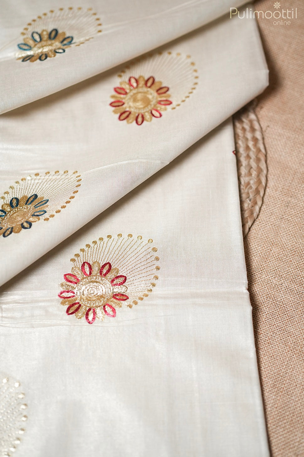 Kerala Traditional Light Golden Tissue Set Saree