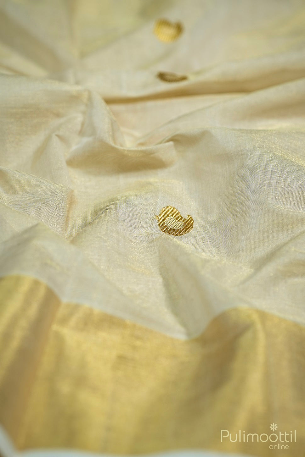 Golden Tissue Kerala Traditional Set Saree.