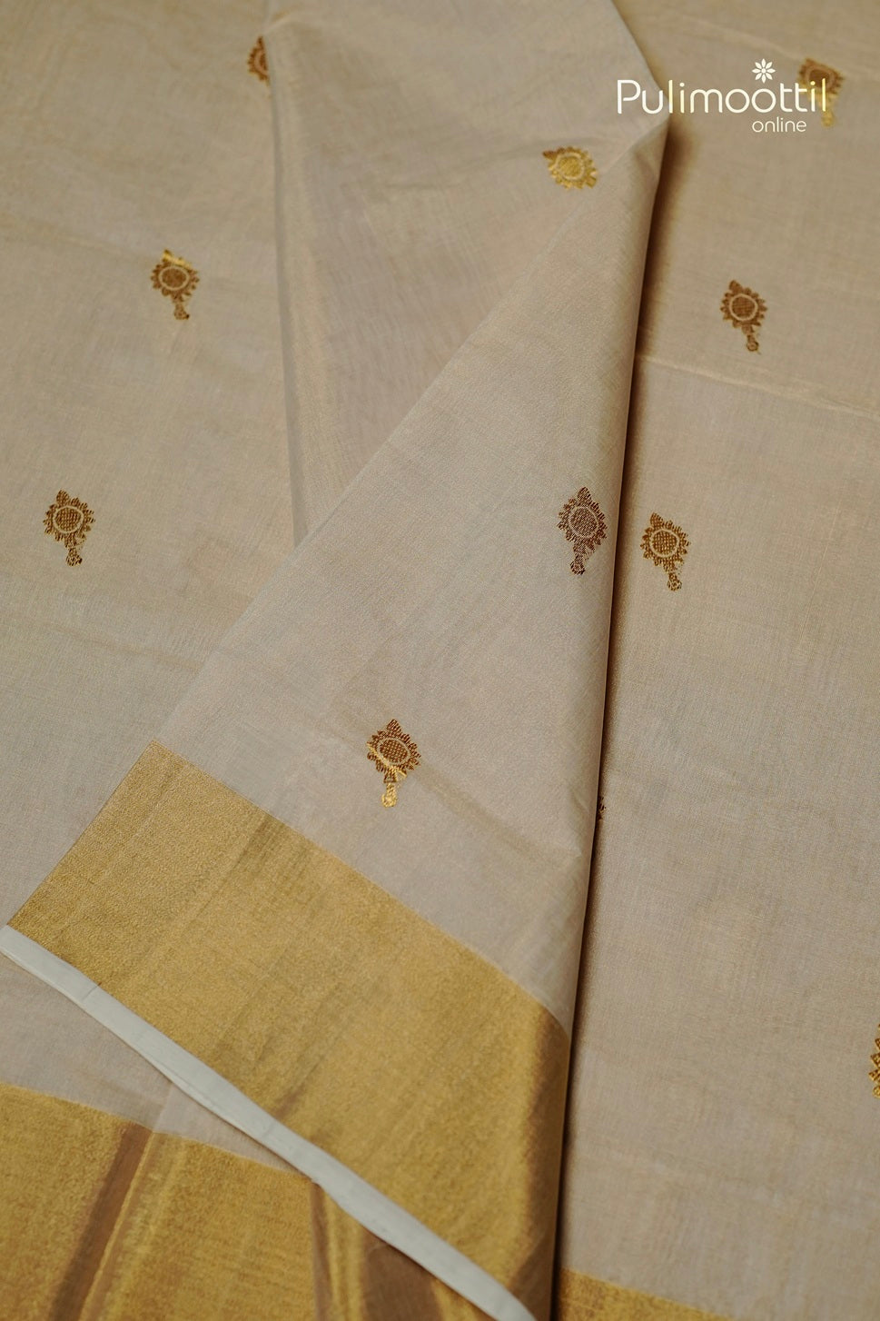 Kerala Traditional Golden Tissue Handloom Set Saree