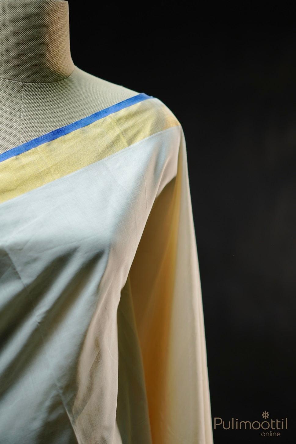 Kerala Traditional Cream Colour Set Saree.