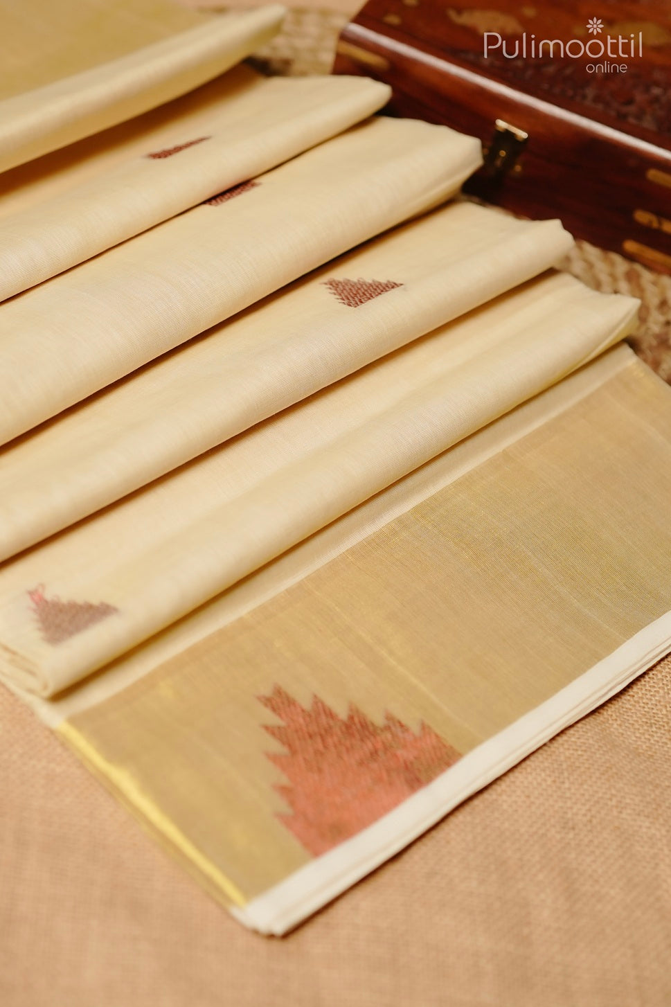 Golden tissue handloom temple design set saree