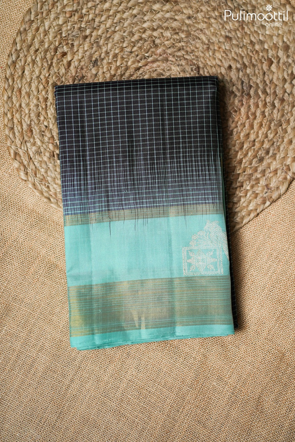 Dark purple color Kanchipuram saree