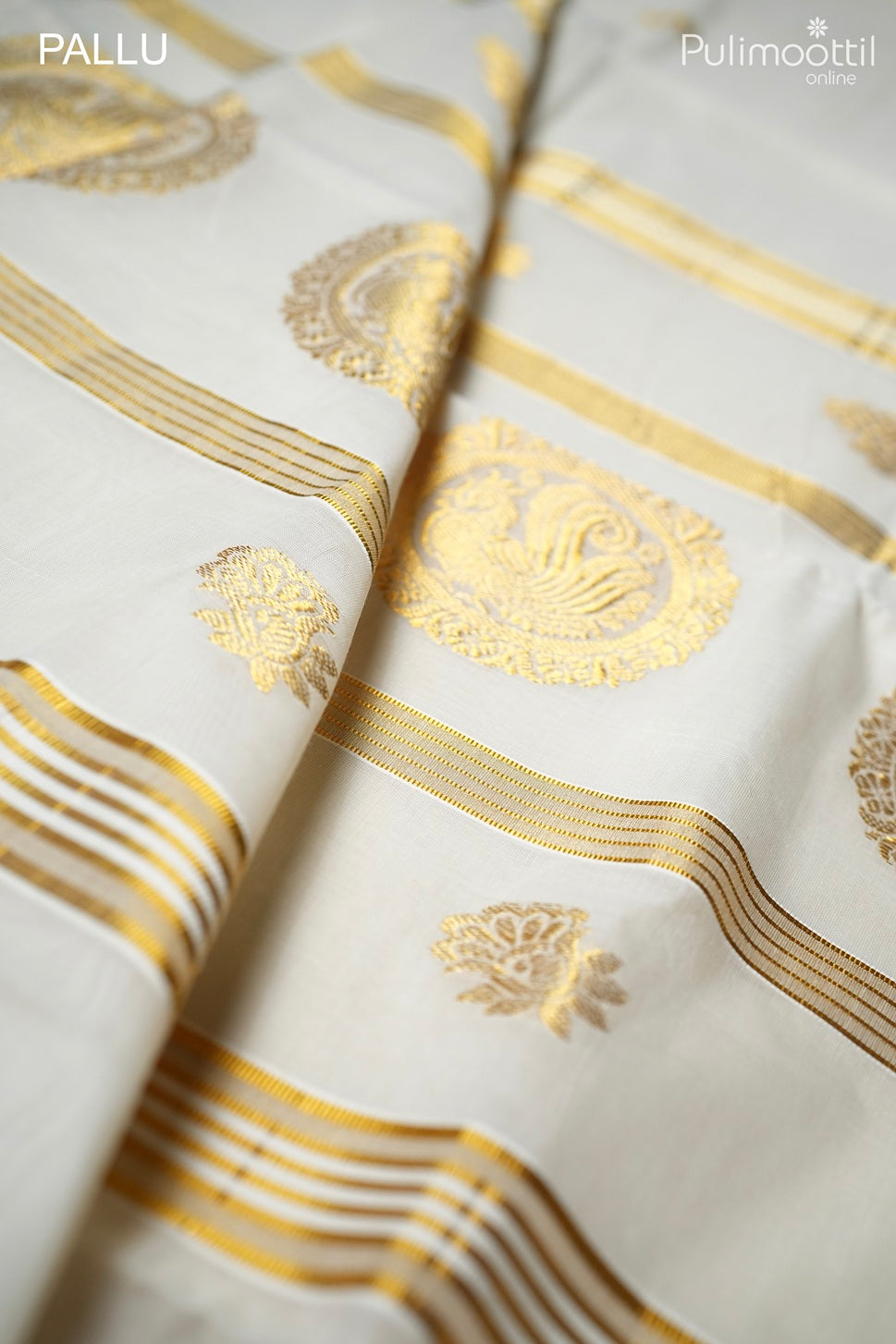 Off white color Kerala traditional set saree