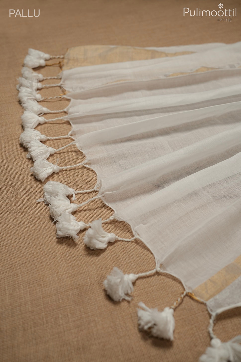 White color Mul Cotton saree