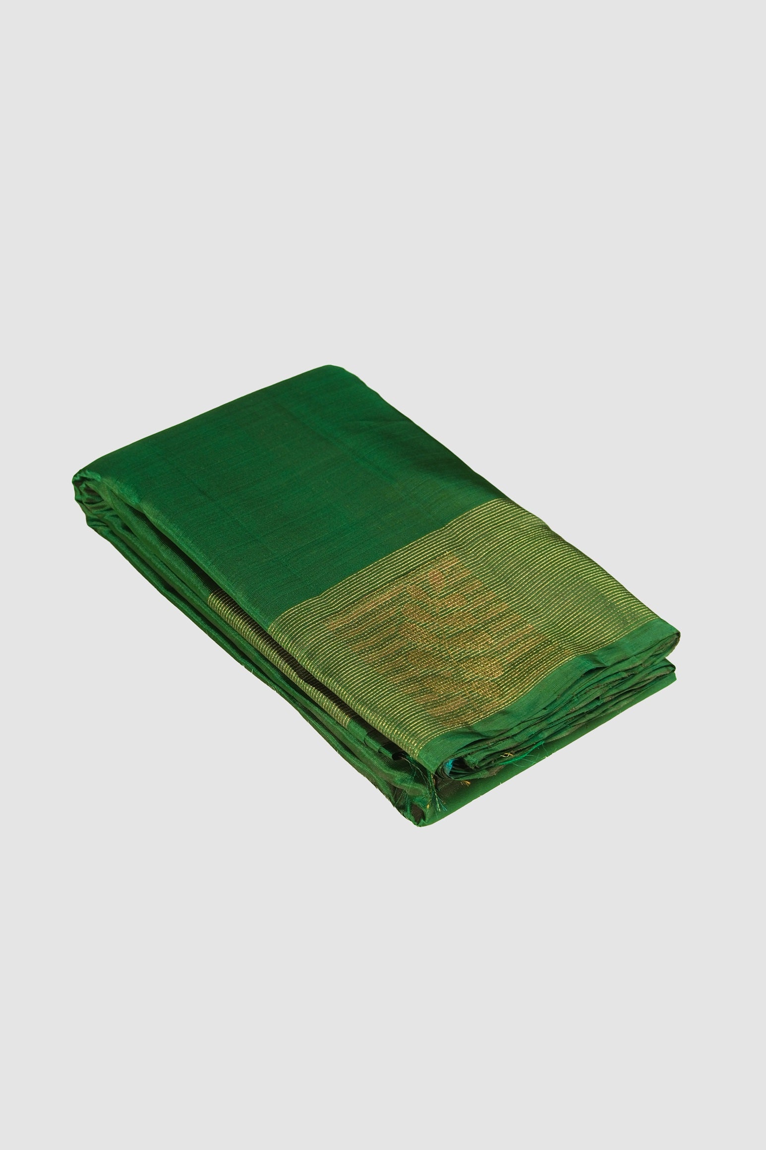 Green color pure Kanchipuram silk saree.