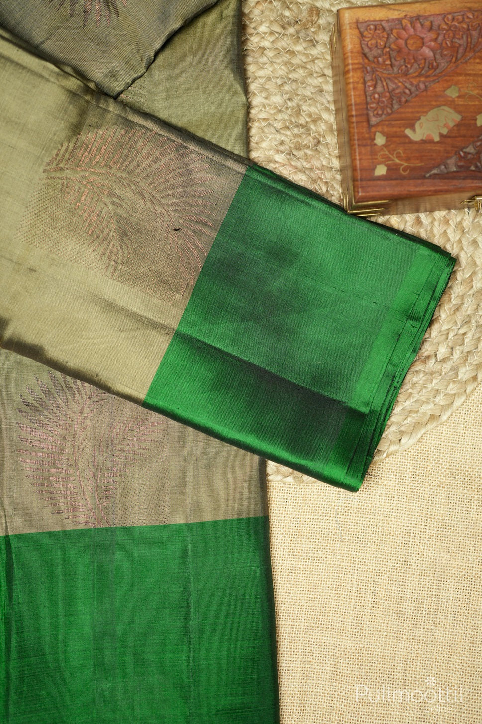 Pastel Olive Green Colour Kanchipuram Soft Silk Saree