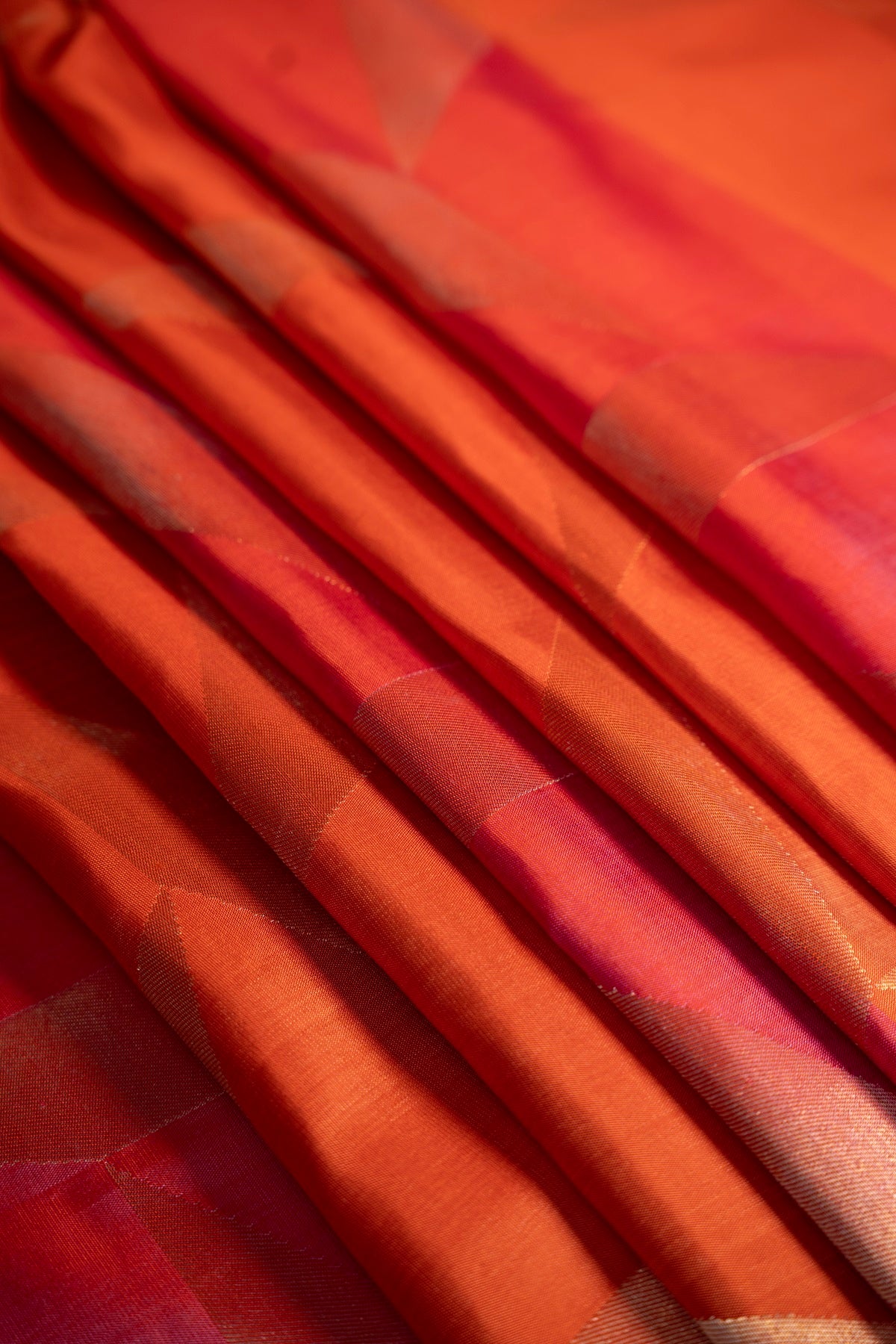 Pink & Orange multi color Kanchipuram silk saree.