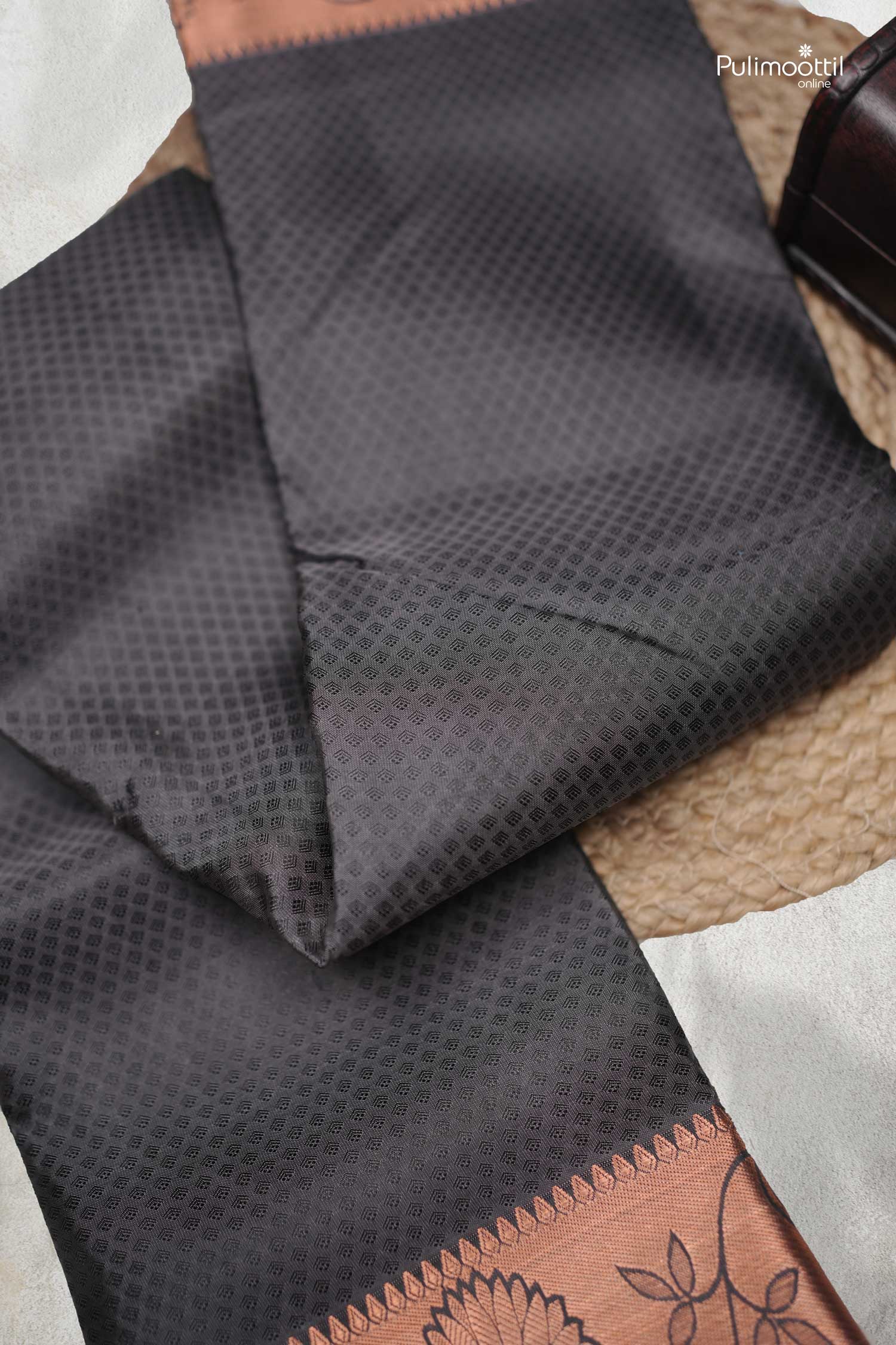 Dark Grey Samuthrika Pattu.