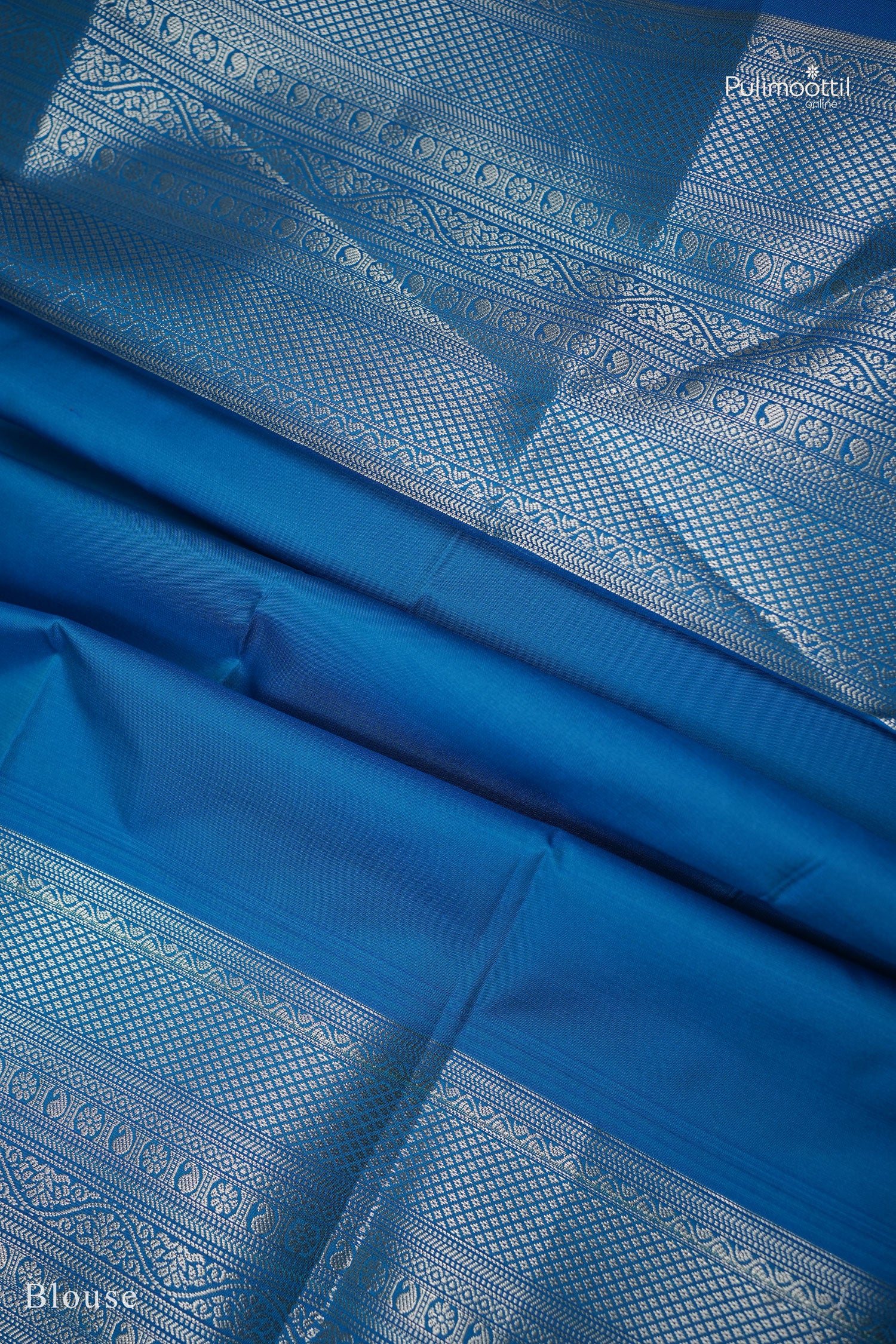 Dark Azure Color Kanchipuram silk saree.