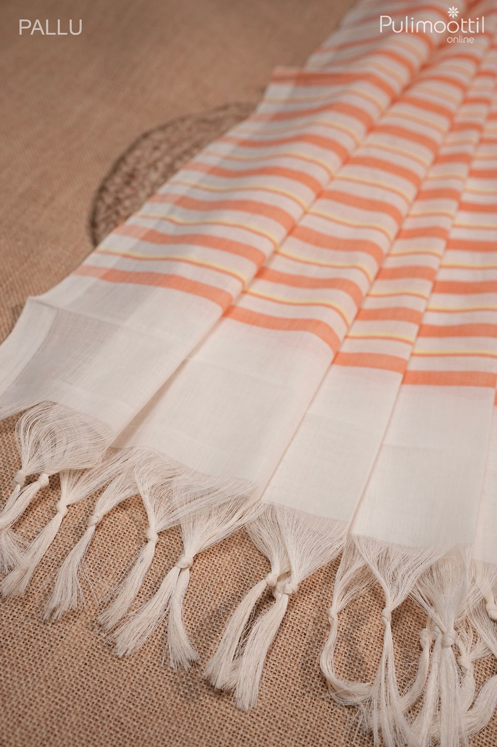 Off white colour handloom cotton saree
