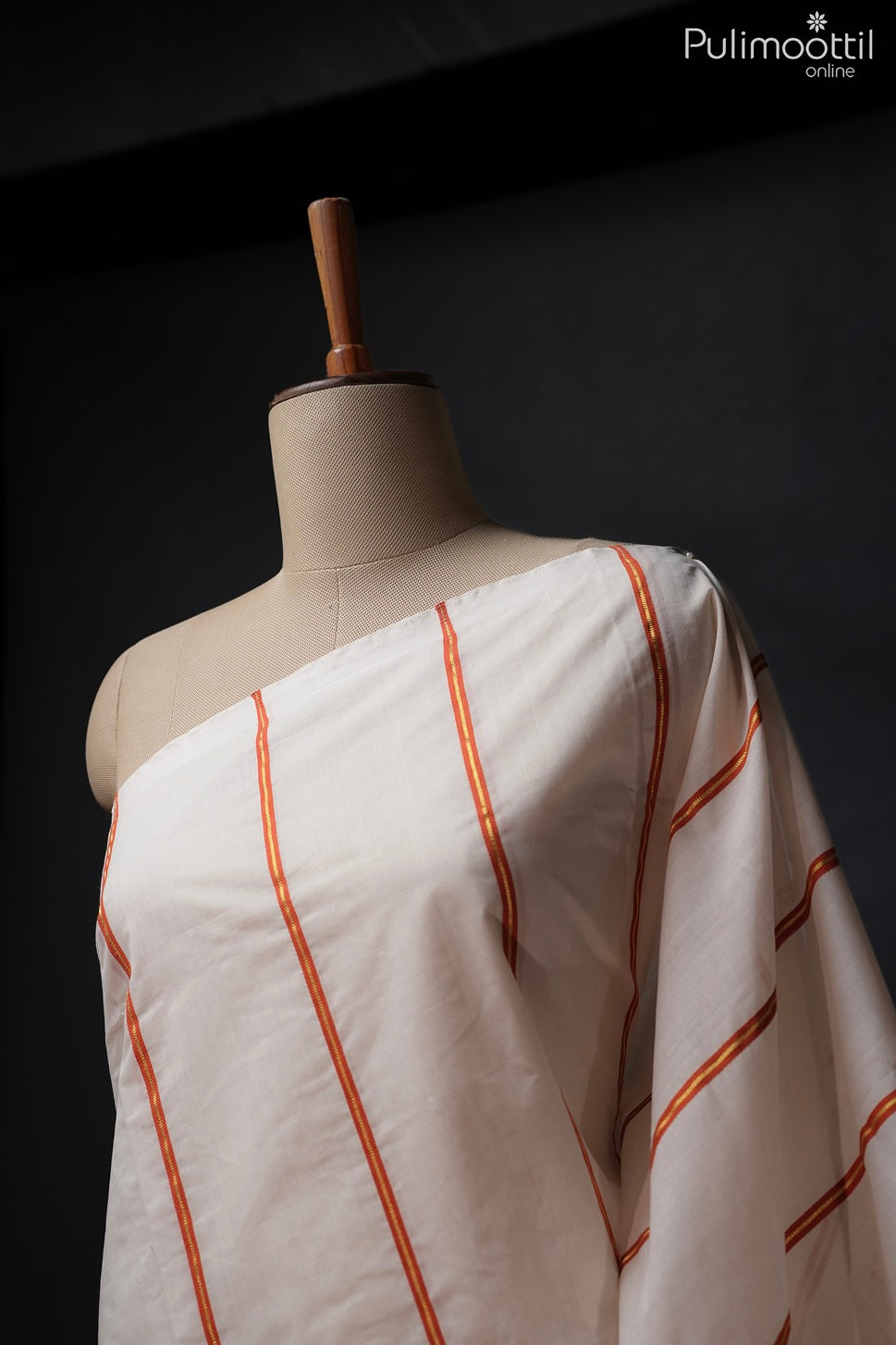 Off white color handloom cotton saree