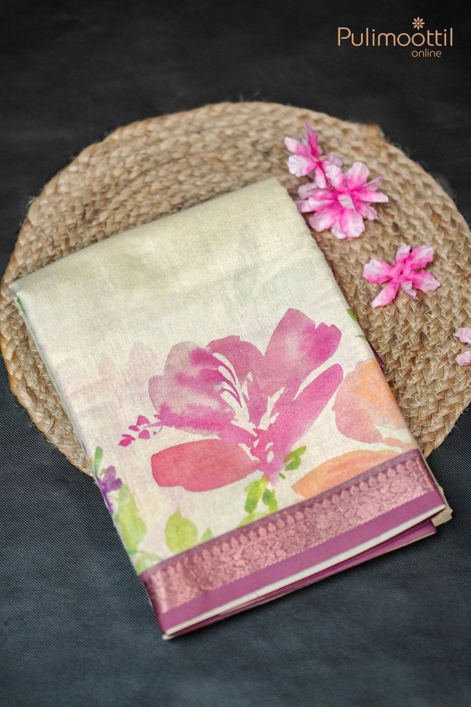 Kerala Tissue Floral Print Fancy Saree.
