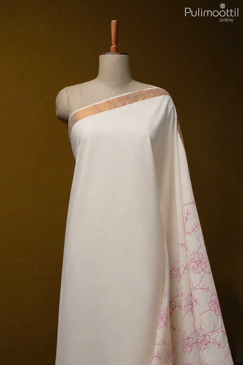 Off-white color Kerala traditional cotton set saree
