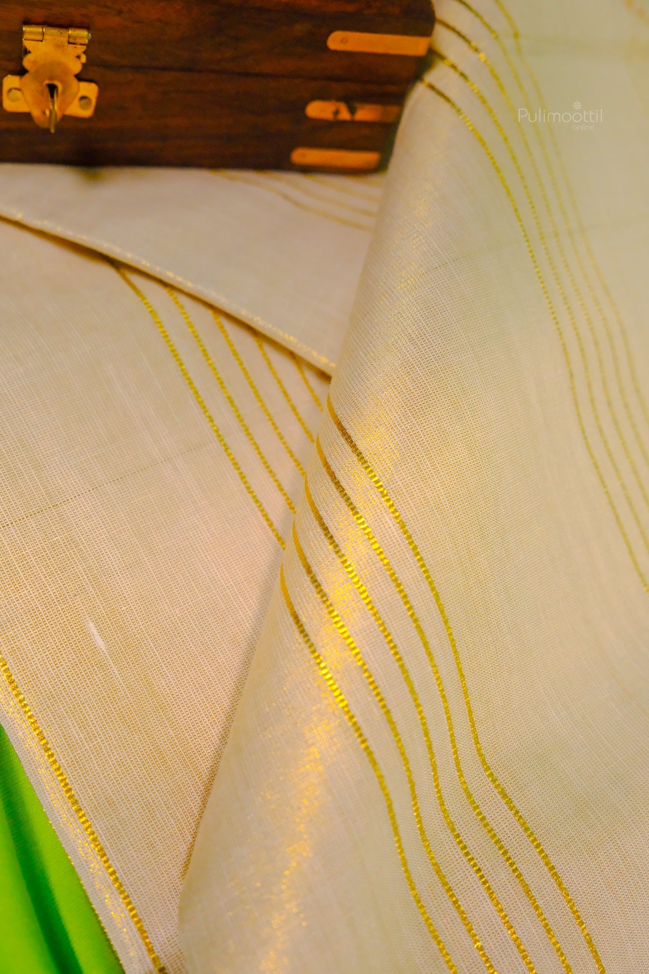 Golden Tissue Kerala Traditional Saree
